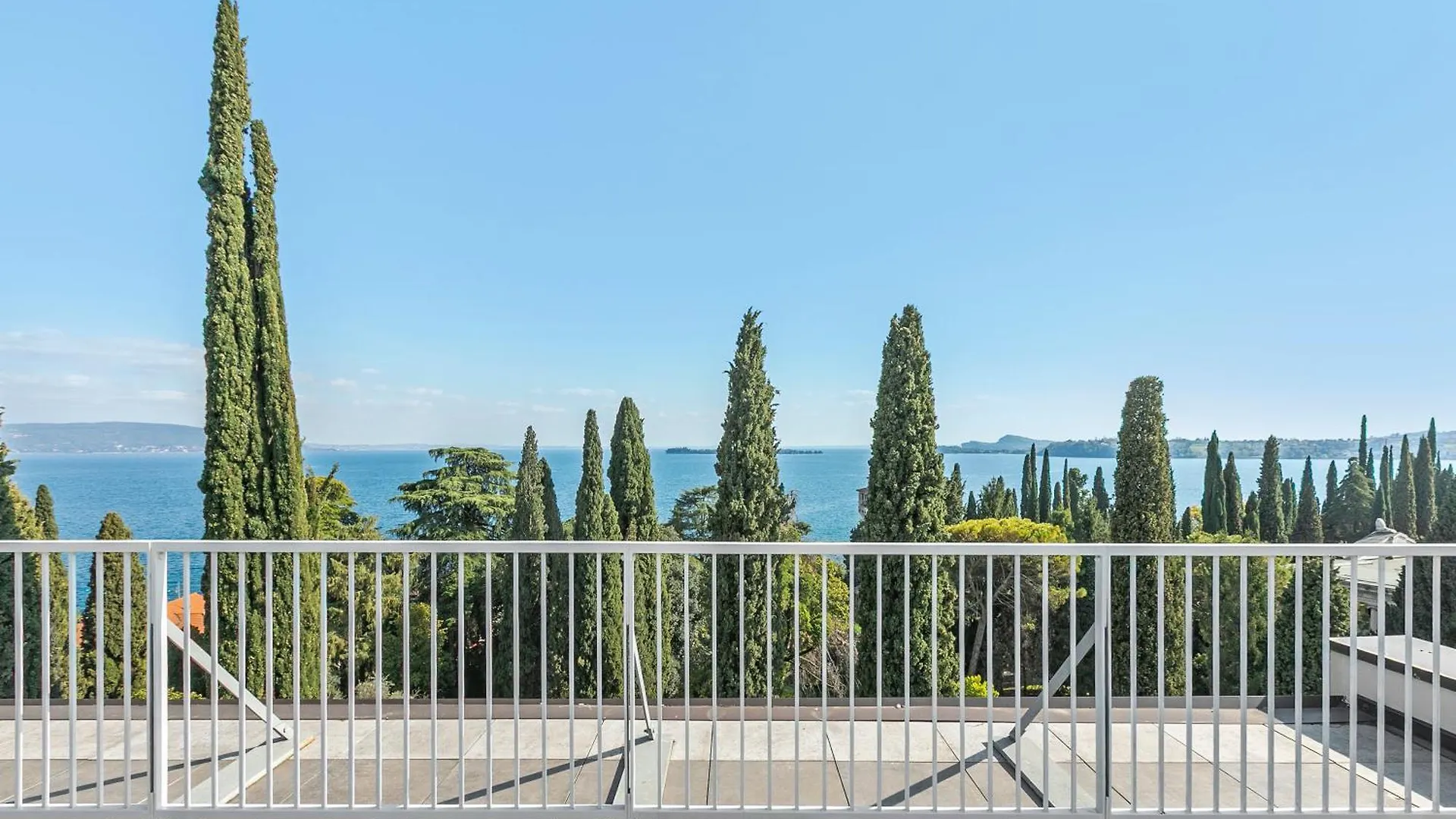Sonia Sweet Love With Shared Pool - Happy Rentals Gardone Riviera 0*,