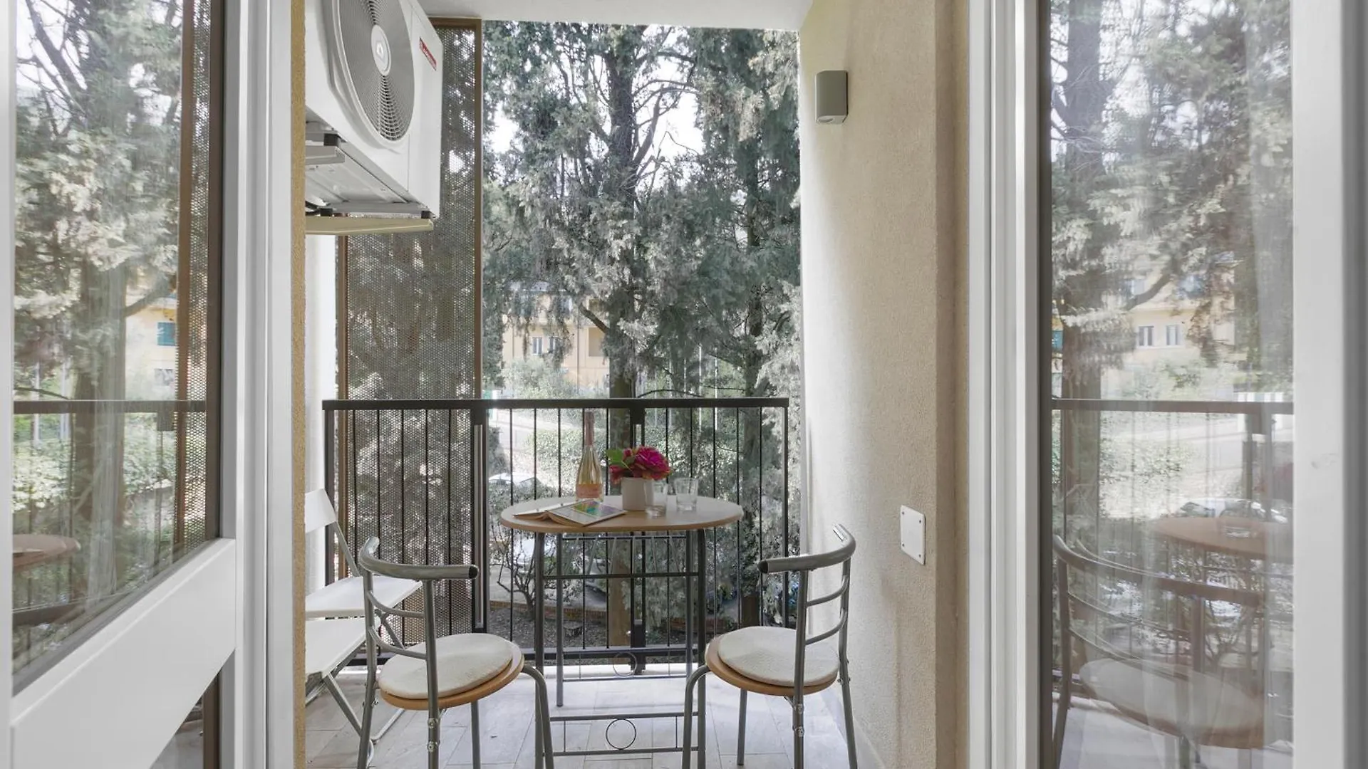 Sonia Sweet Love With Shared Pool - Happy Rentals Gardone Riviera