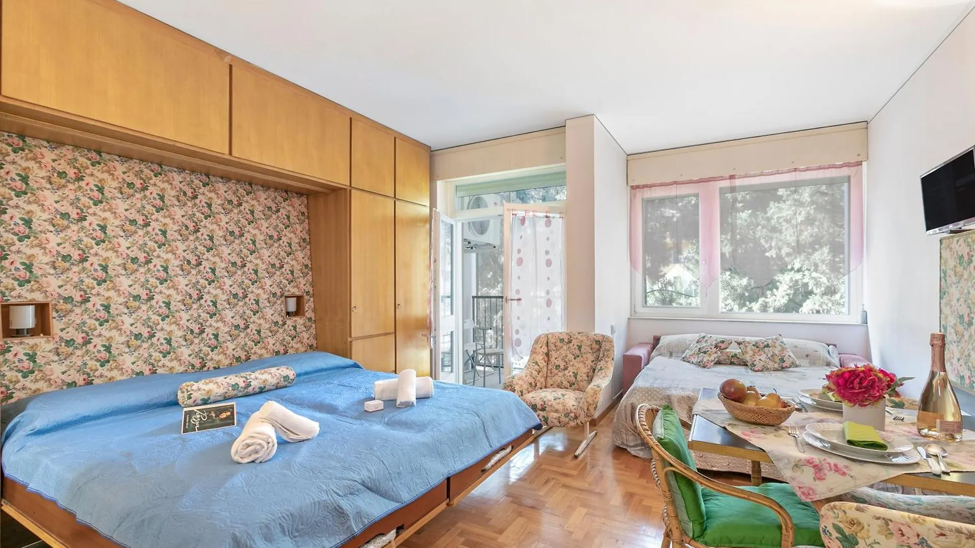Sonia Sweet Love With Shared Pool - Happy Rentals Gardone Riviera 0*,  Italië